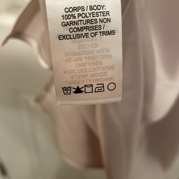 Cowl neck Dress - Picture 3 of 7